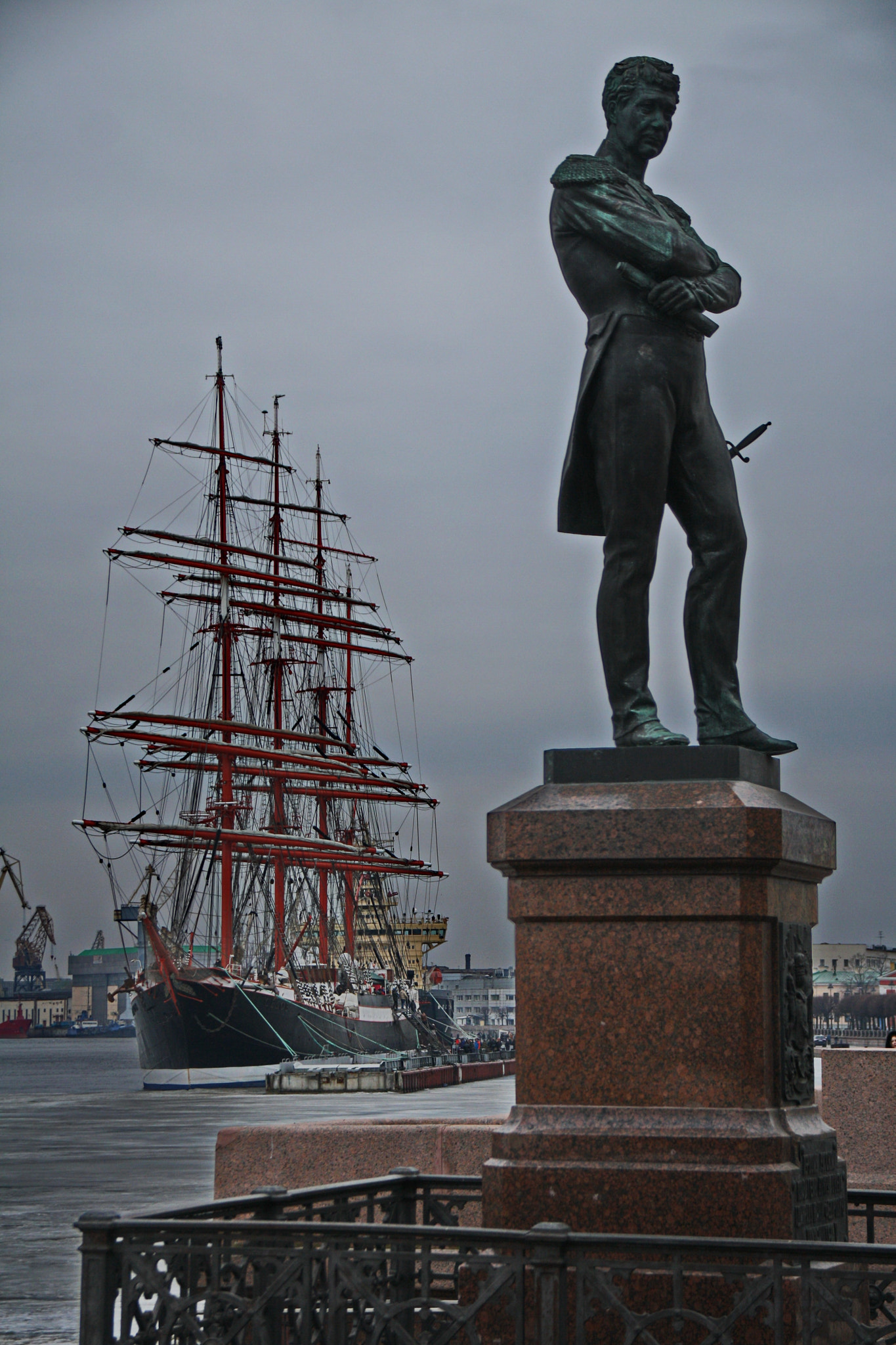 Sigma 18-125mm F3.8-5.6 DC OS HSM sample photo. Admiral kruzenstern and barque "sedov" photography