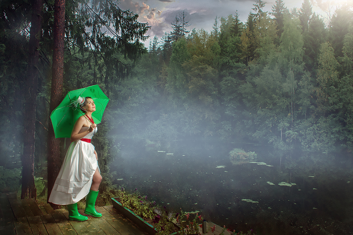 Canon EF 24mm f/1.4L sample photo. A bride in green gum-boots photography