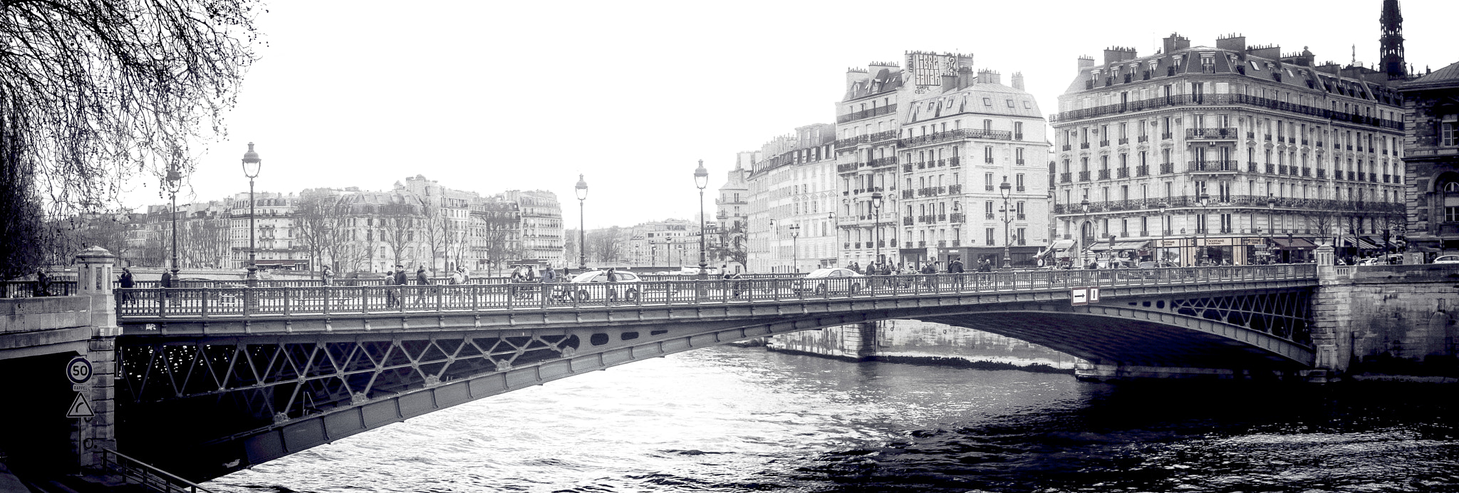 Pentax K-30 + Pentax smc DA 35mm F2.4 AL sample photo. Pont de  paris photography