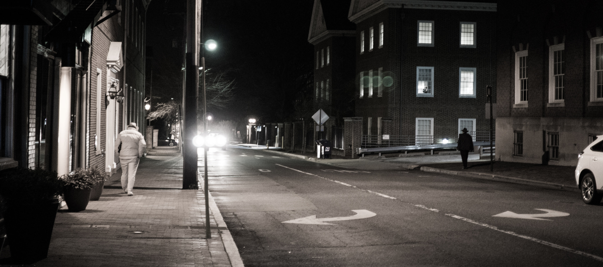 E 32mm F1.8 sample photo. Spy vs. spy photography