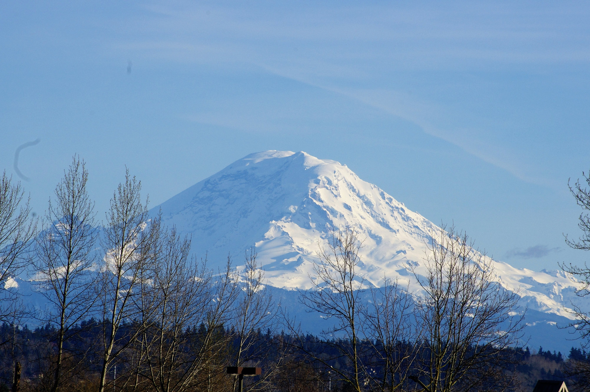 Pentax K-r sample photo. The mountain is out photography