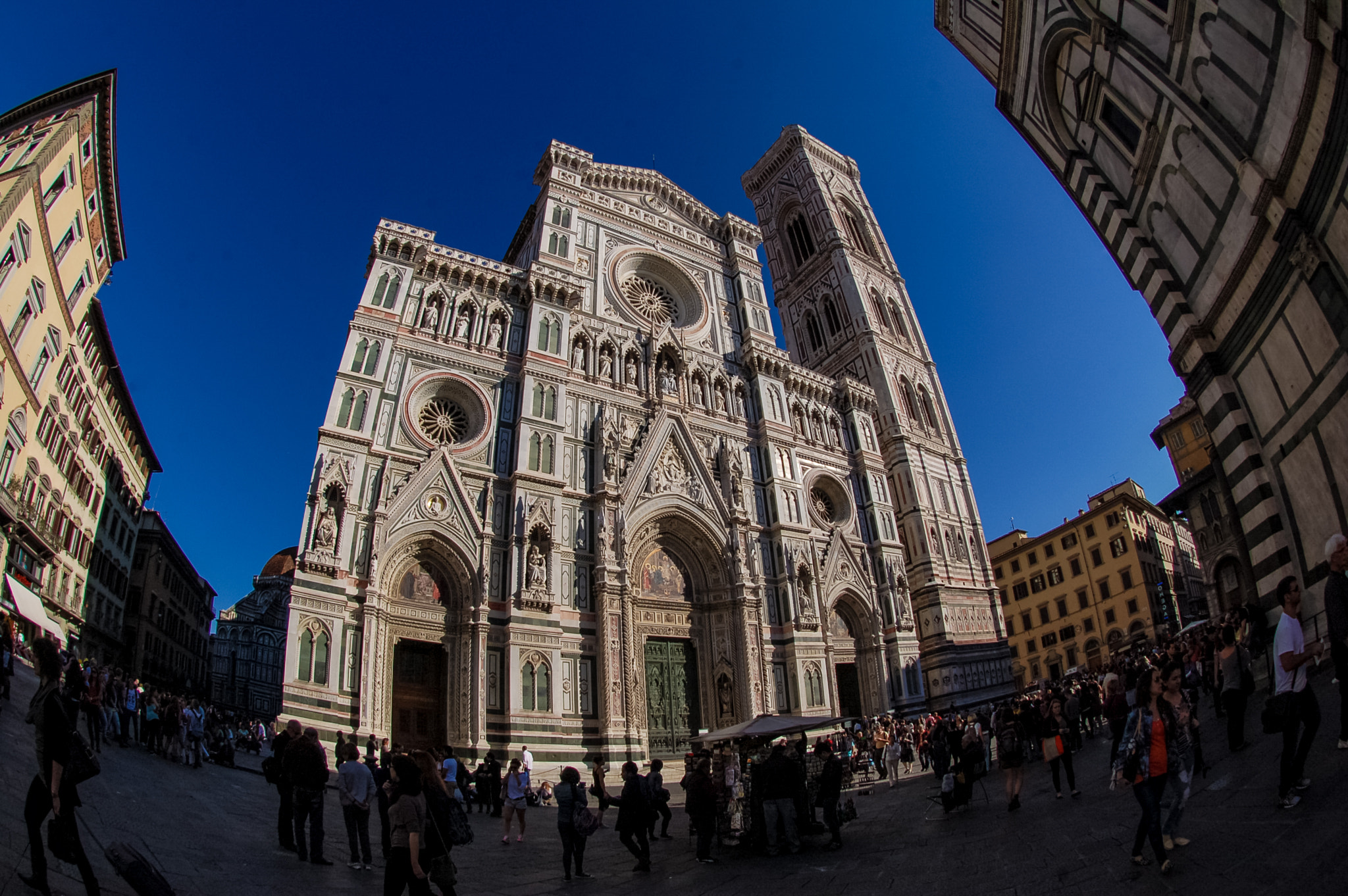 Nikon AF DX Fisheye-Nikkor 10.5mm F2.8G ED sample photo. Duomo photography