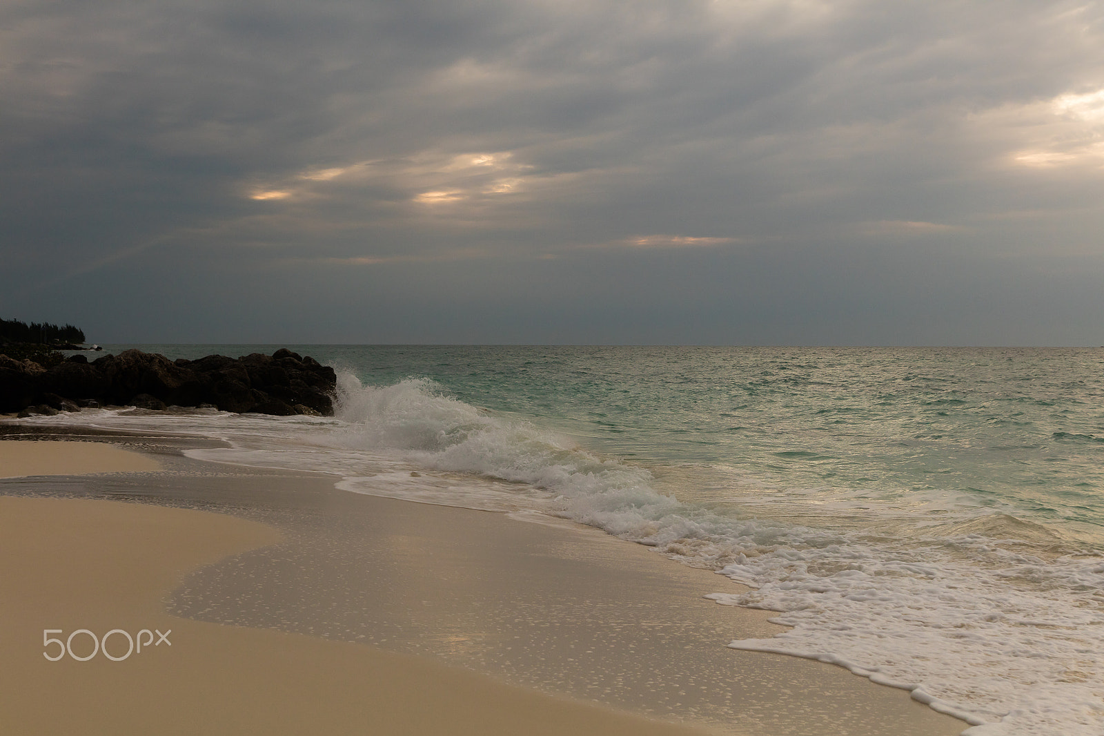 Canon EOS 5DS R sample photo. Morning surf photography