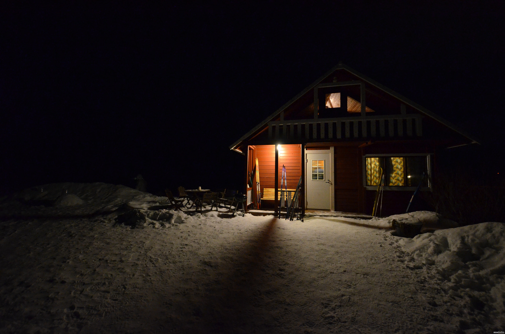 Sigma 8-16mm F4.5-5.6 DC HSM sample photo. Henry's cottage, ivalo photography