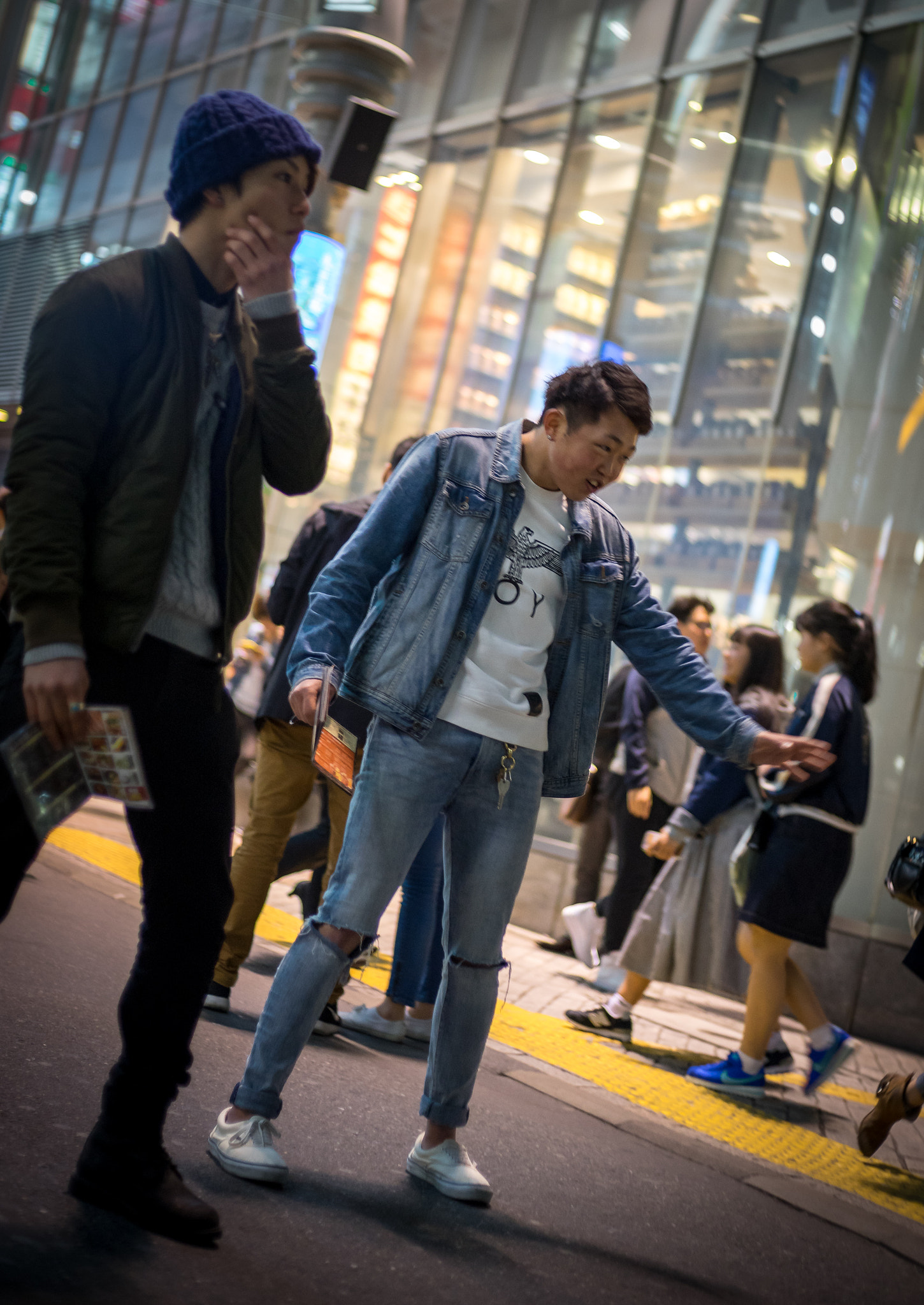 Sony a7 II + Canon EF 50mm F1.8 STM sample photo. Shibuya boys photography