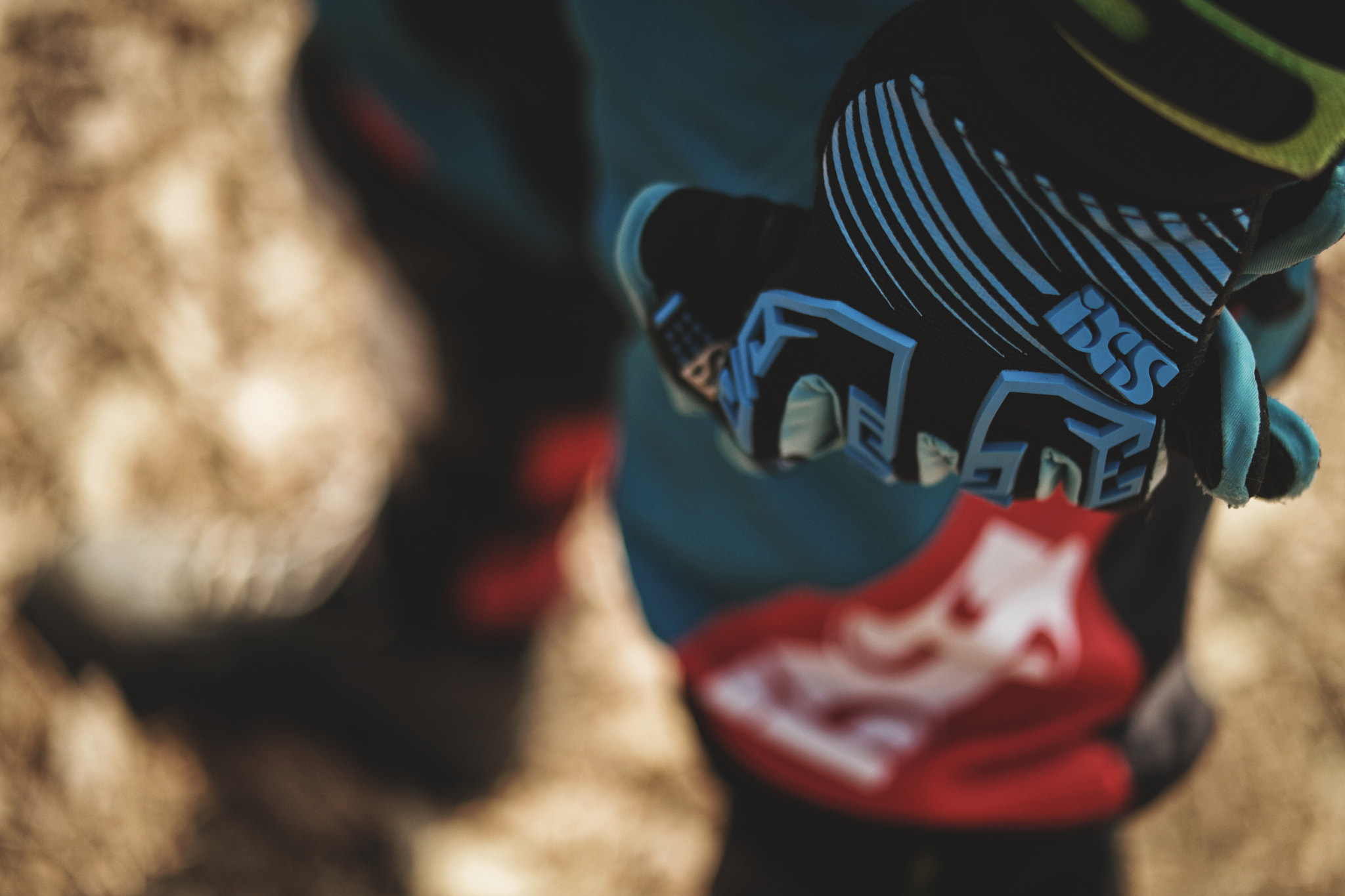 Samsung NX 45mm F1.8 sample photo. Mt.soori mtb riding photography