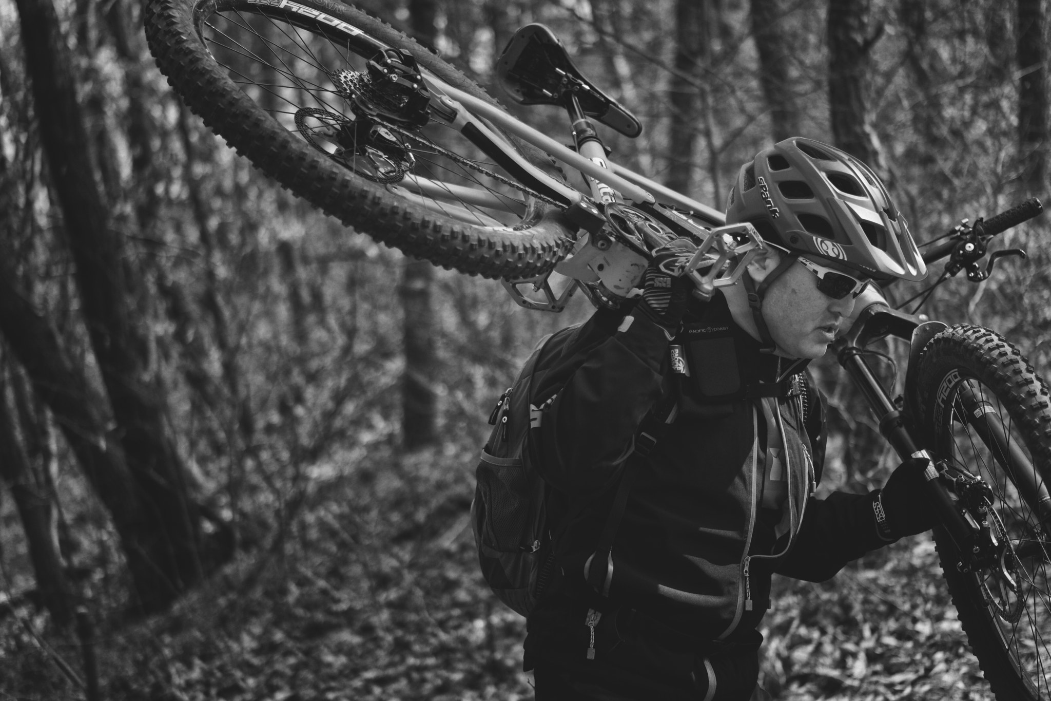 Samsung NX 45mm F1.8 sample photo. Mt.soori mtb riding photography