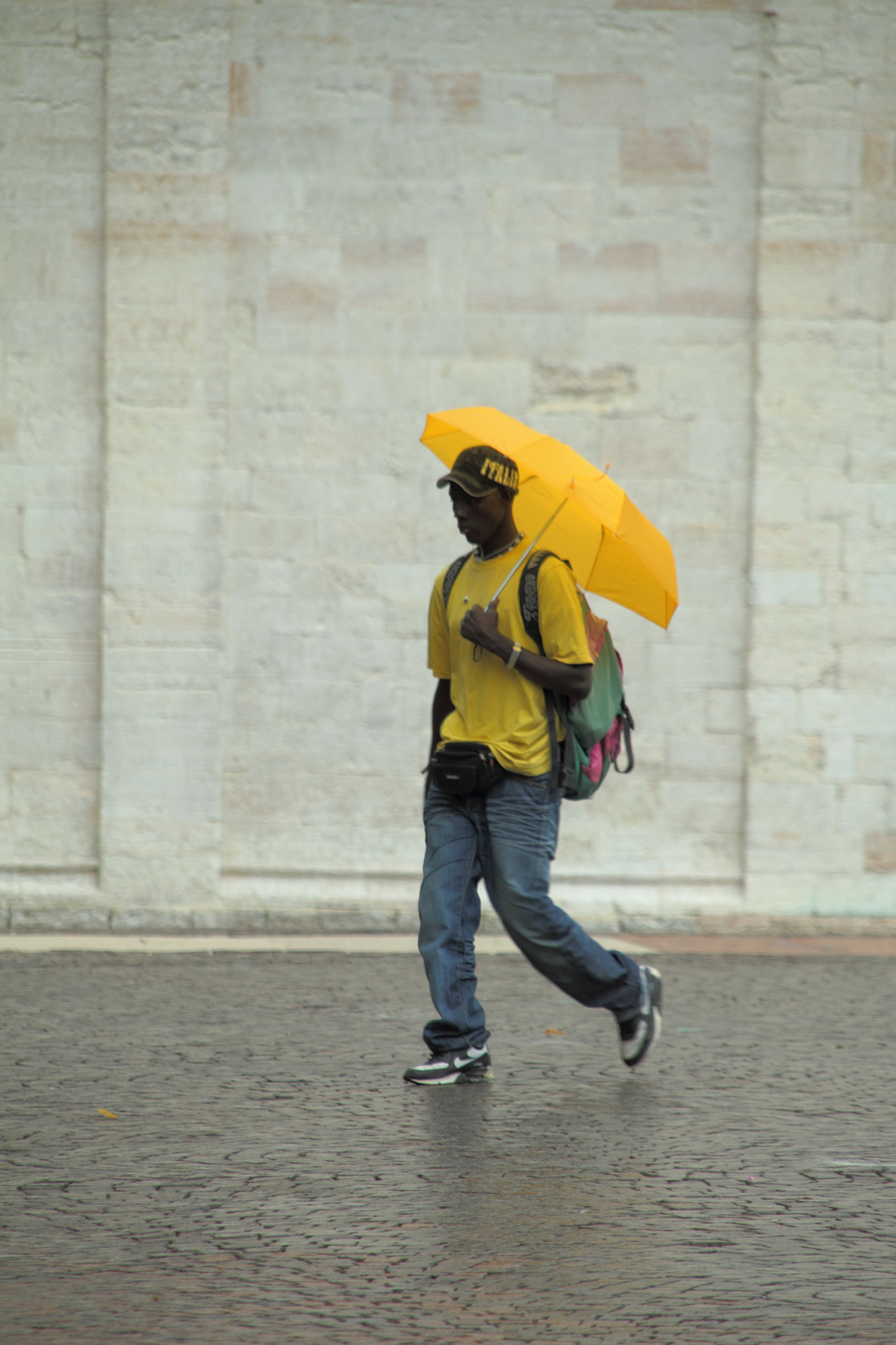 Canon EOS 7D + Canon 18-200mm sample photo. Yellow umbrella photography