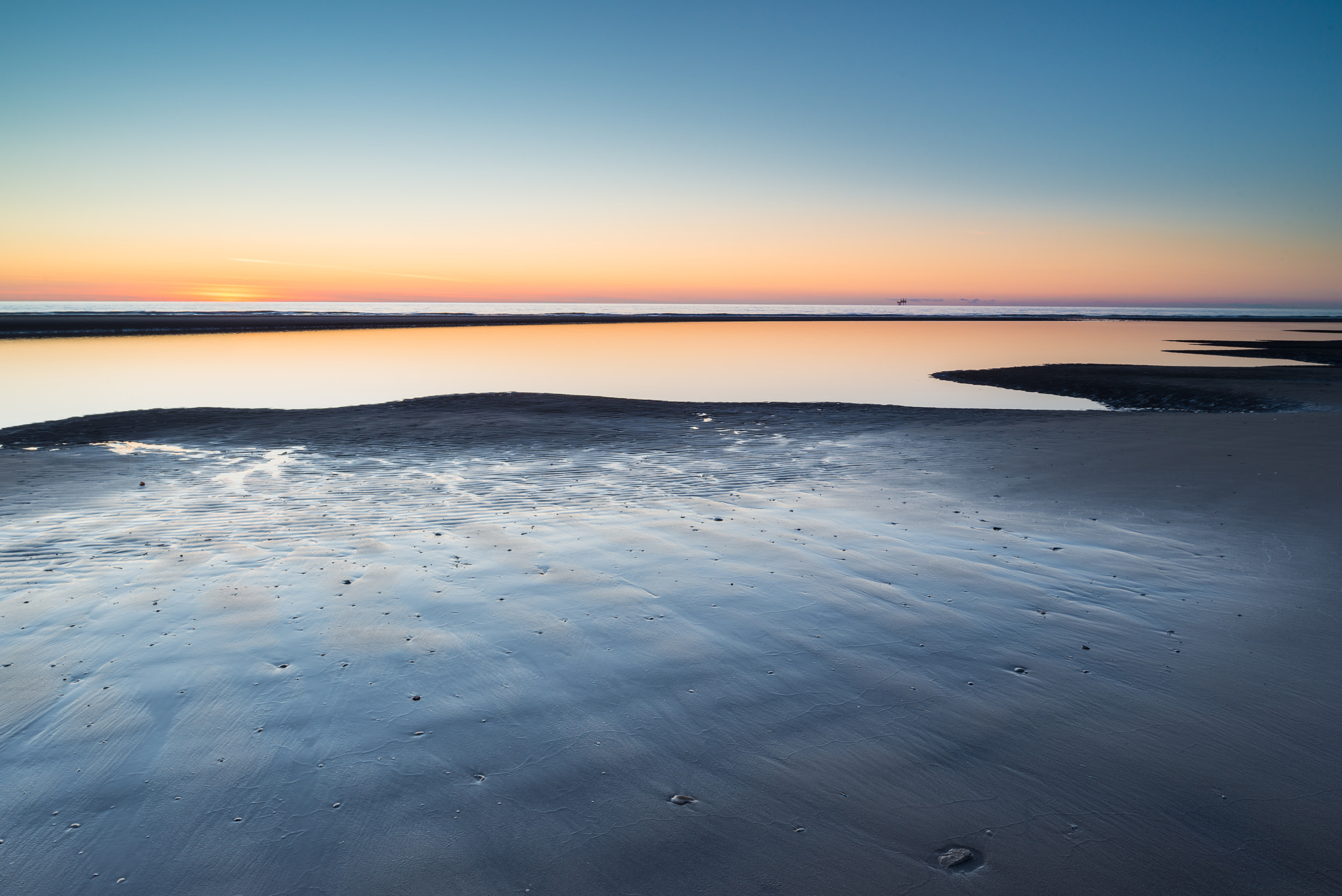 Nikon D800 + Nikon PC-E Nikkor 24mm F3.5D ED Tilt-Shift sample photo. Horizon photography