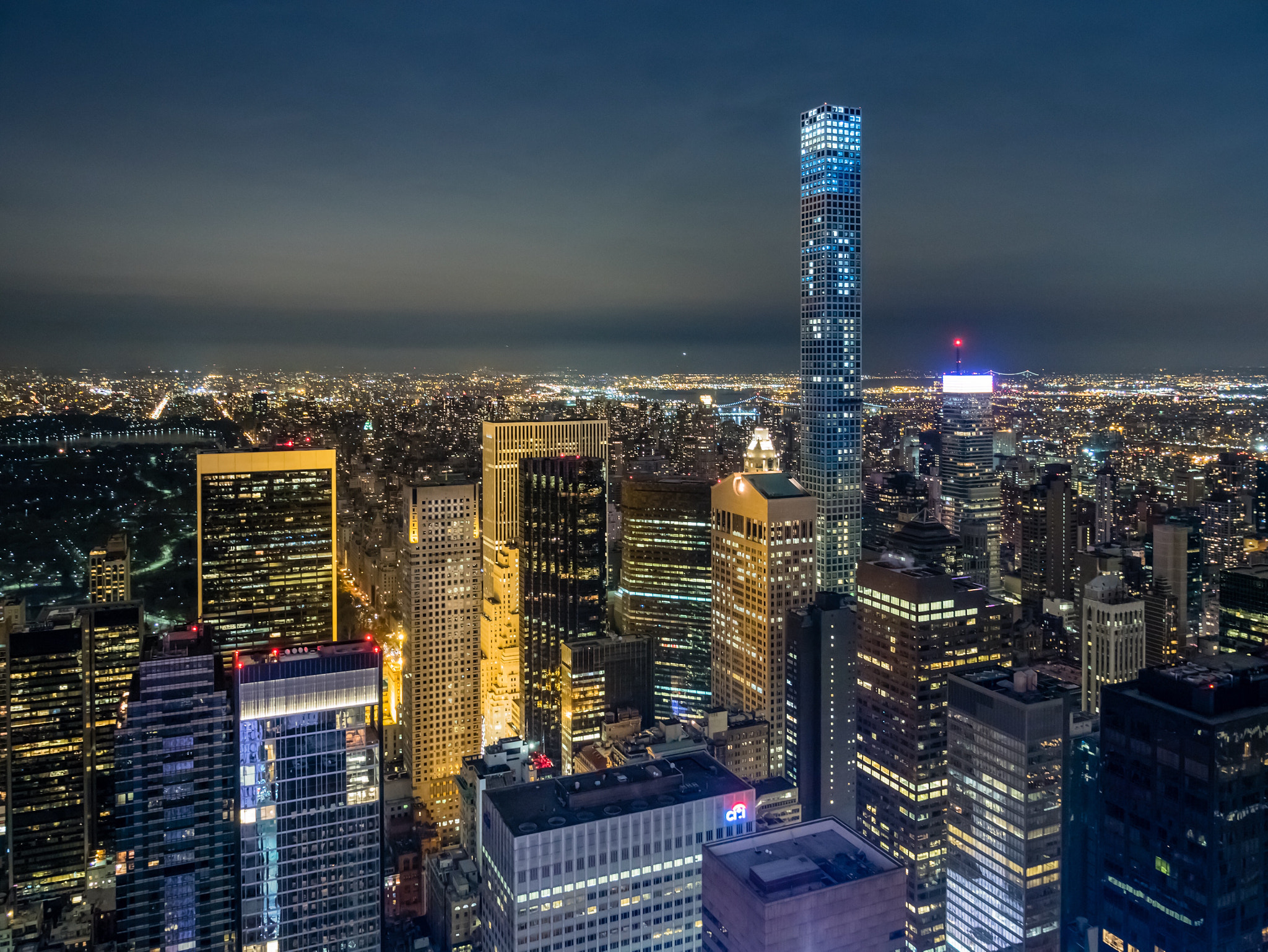 Panasonic Lumix G X Vario 12-35mm F2.8 ASPH Power OIS sample photo. Top of the rock photography