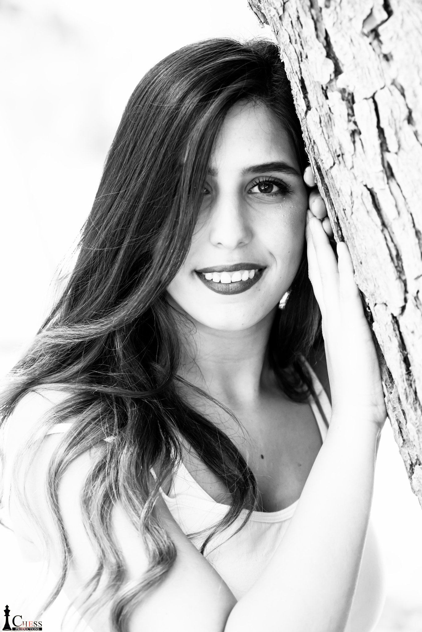 Nikon AF-Nikkor 80-200mm F2.8D ED sample photo. She's with smile photography