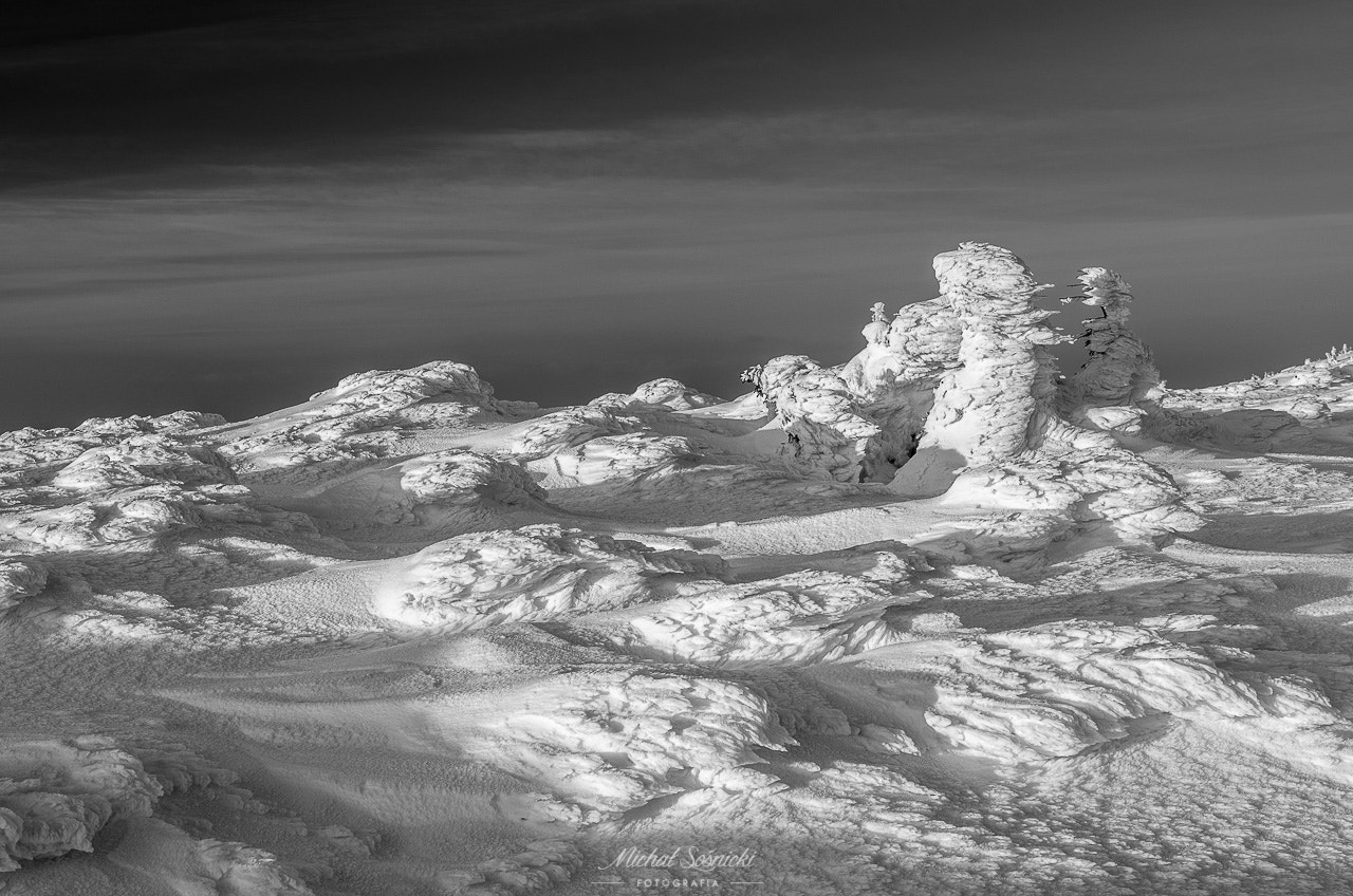 Pentax K-5 + Sigma 18-35mm F1.8 DC HSM Art sample photo. Easter monday on babia gora ... photography