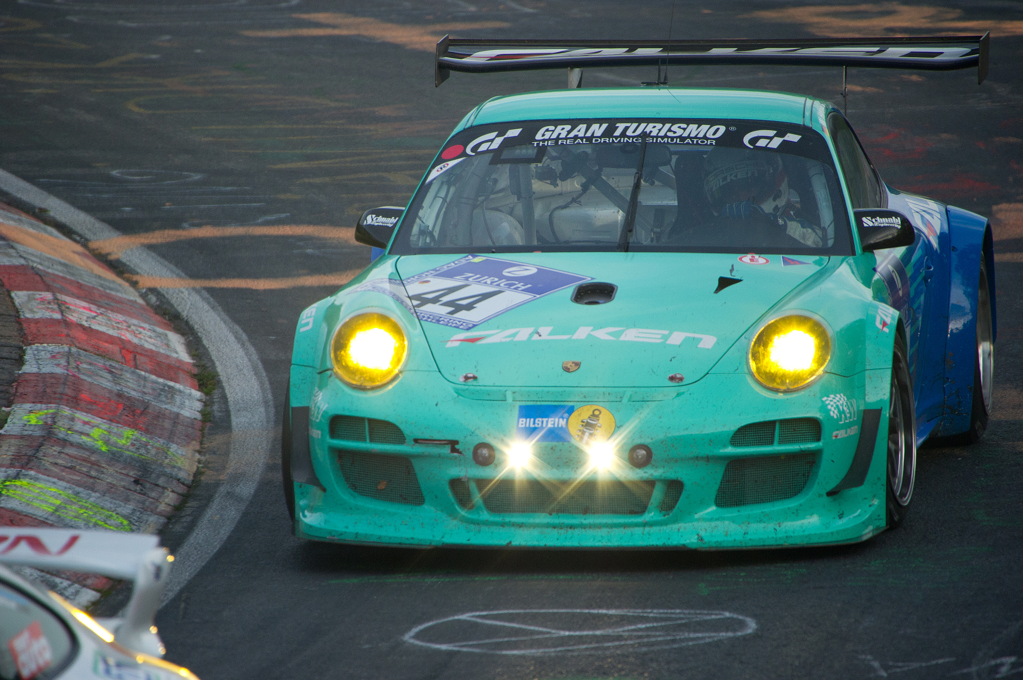 Sigma 50-500mm F4.5-6.3 DG OS HSM sample photo. 19:30 photography