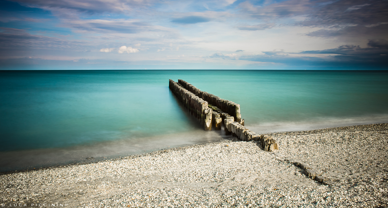 Canon EOS 5D + Canon EF 28mm F1.8 USM sample photo. Spring sea photography