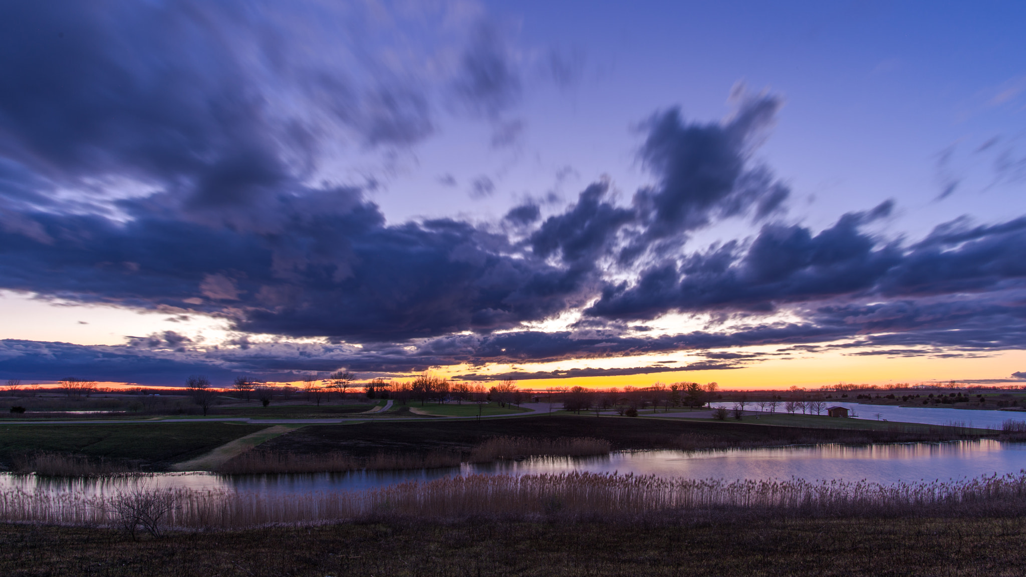 Nikon Df + Nikon AF-S Nikkor 20mm F1.8G ED sample photo. Floating clouds photography