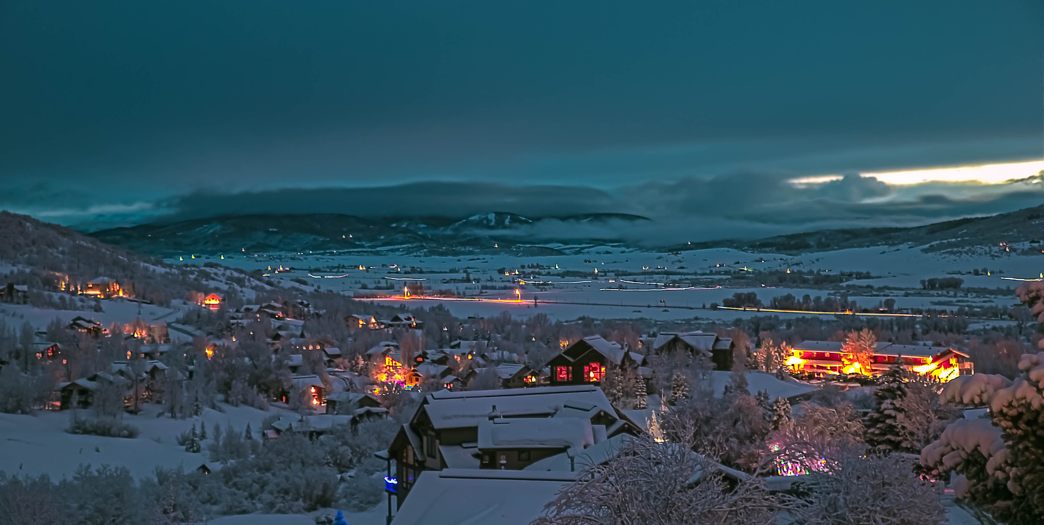 Nikon Df sample photo. Colorado mountainside at dusk photography