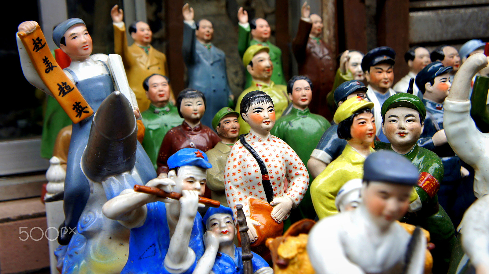 Tamron 18-200mm F3.5-6.3 Di III VC sample photo. Vintage chinese sculptures photography