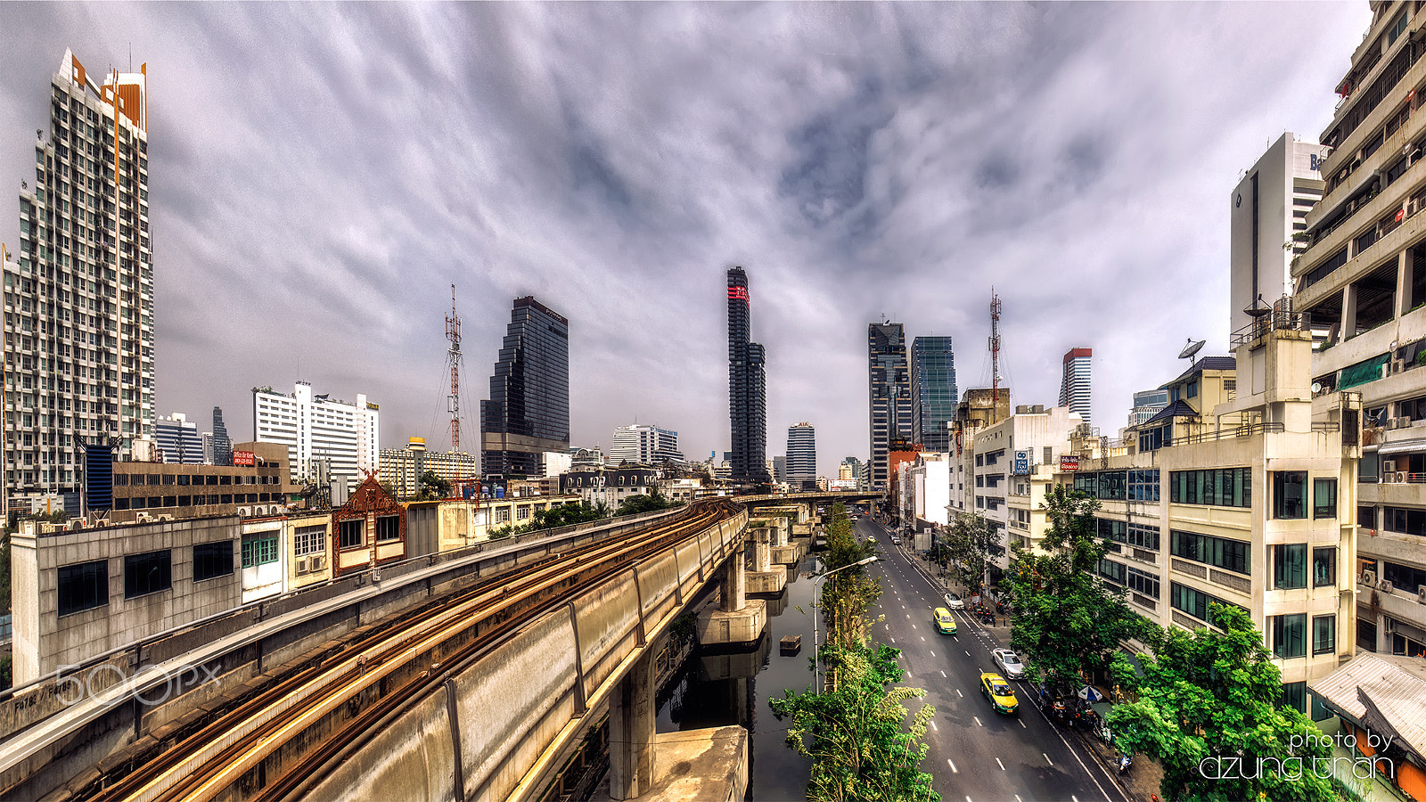 FE 16-36mm F4-8 ZA sample photo. The urban city bangkok photography