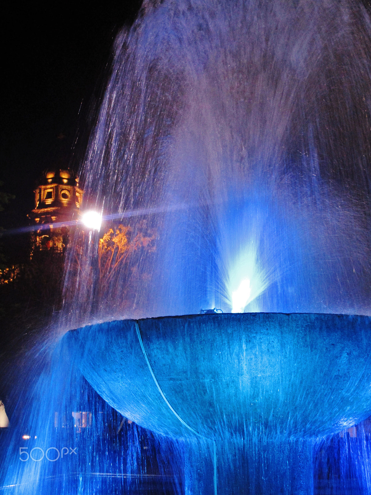 Canon PowerShot ELPH 160 (IXUS 160 / IXY 150) sample photo. Fuente azul photography