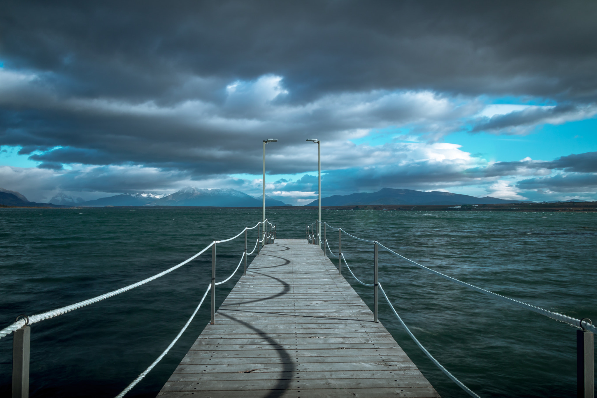 Canon EOS 760D (EOS Rebel T6s / EOS 8000D) sample photo. Storm is coming photography