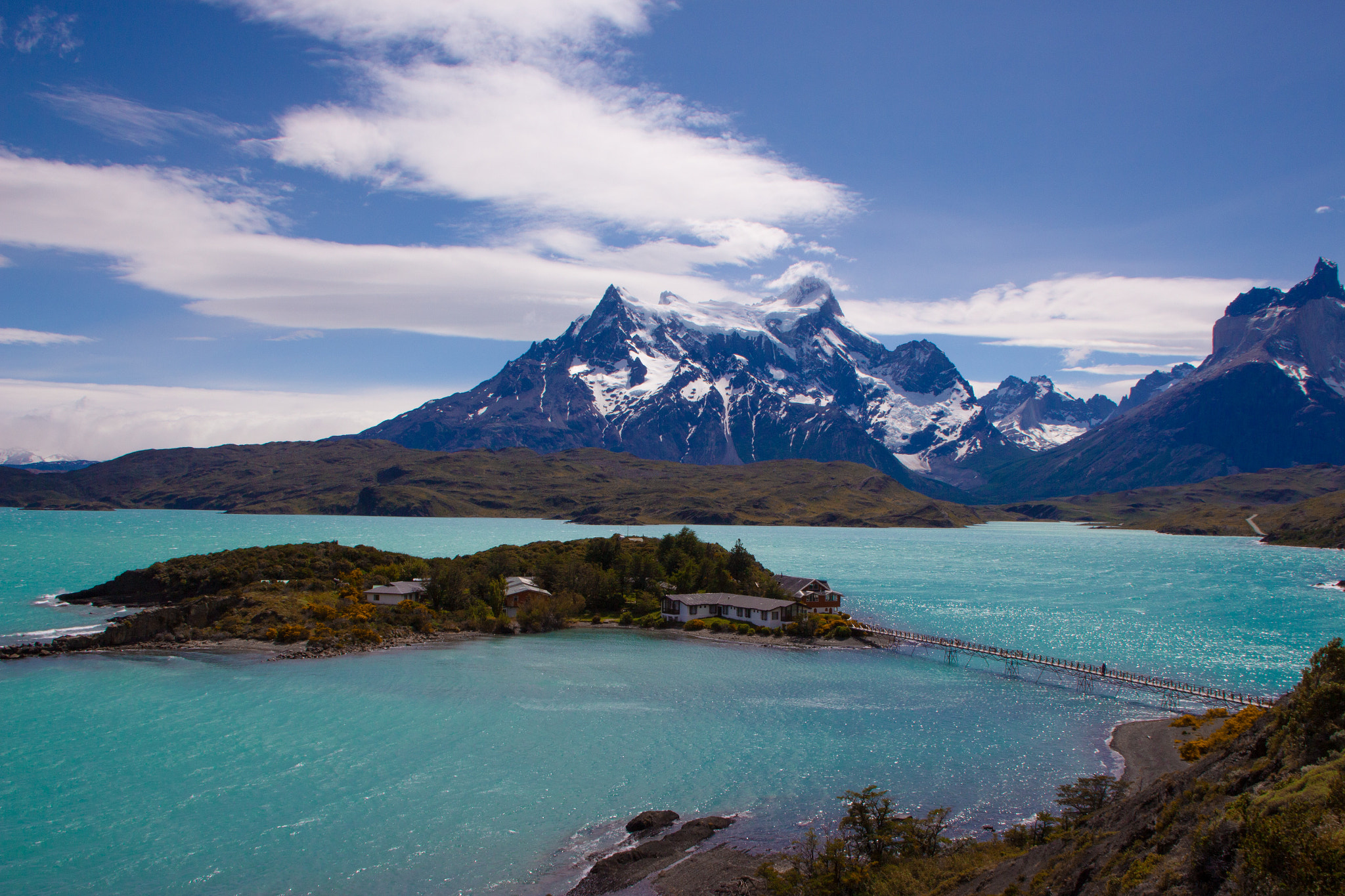 Canon EOS 700D (EOS Rebel T5i / EOS Kiss X7i) + Canon 18-270mm sample photo. Lago pehoe in torres del paine national park patagonia, chile. photography
