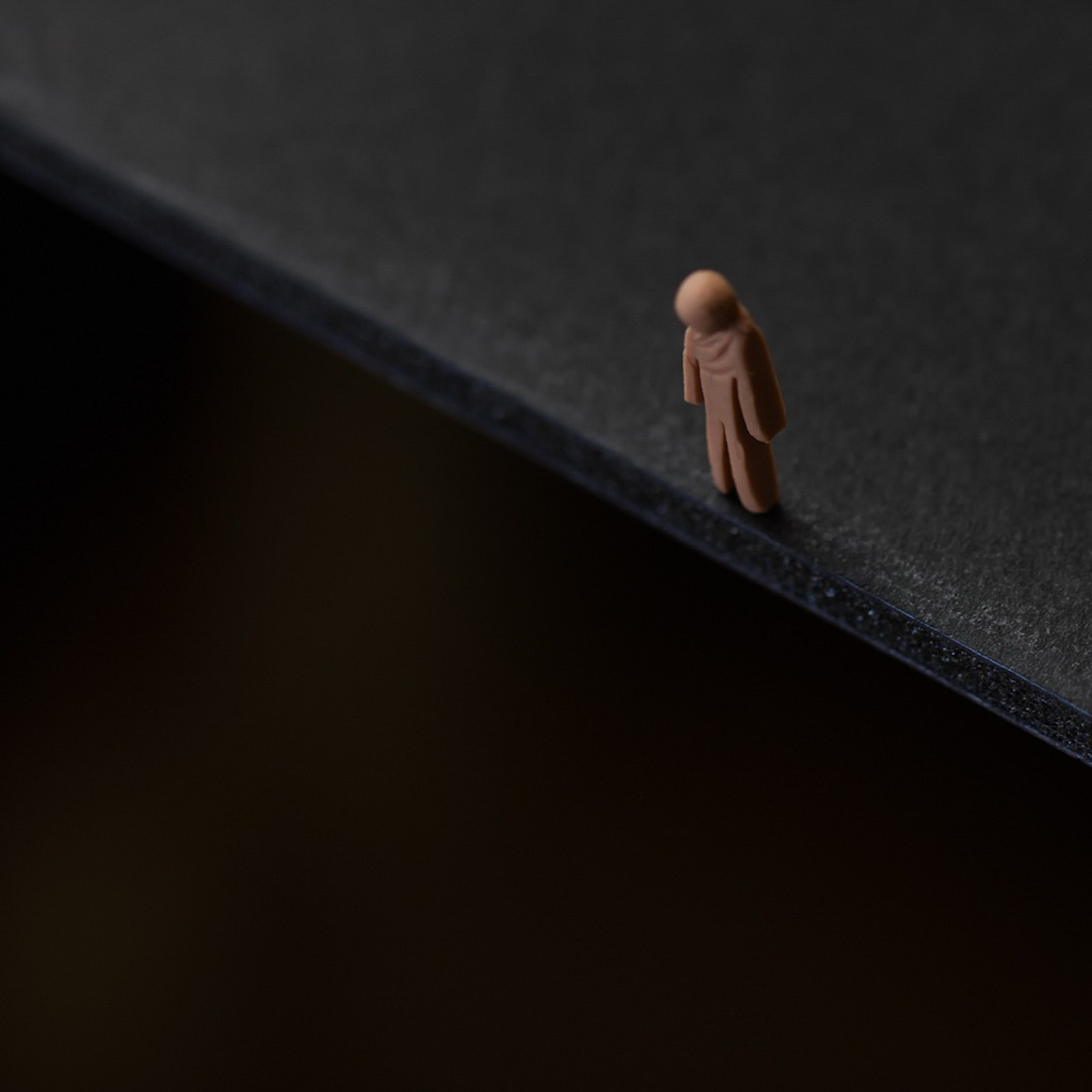 Canon EF 100mm F2.8L Macro IS USM sample photo. Edge photography