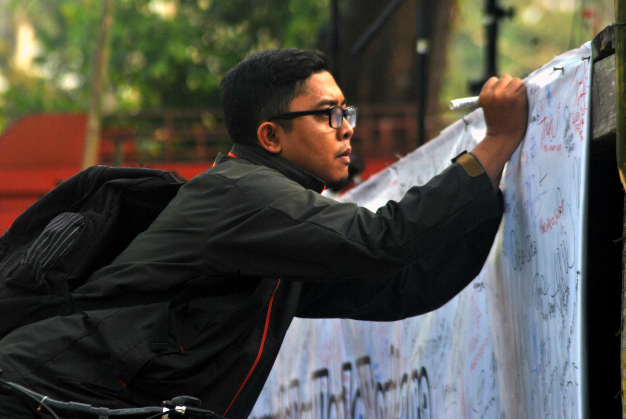 Nikon AF Nikkor 70-300mm F4-5.6G sample photo. Support made muaro jambi temple as a world heritage photography