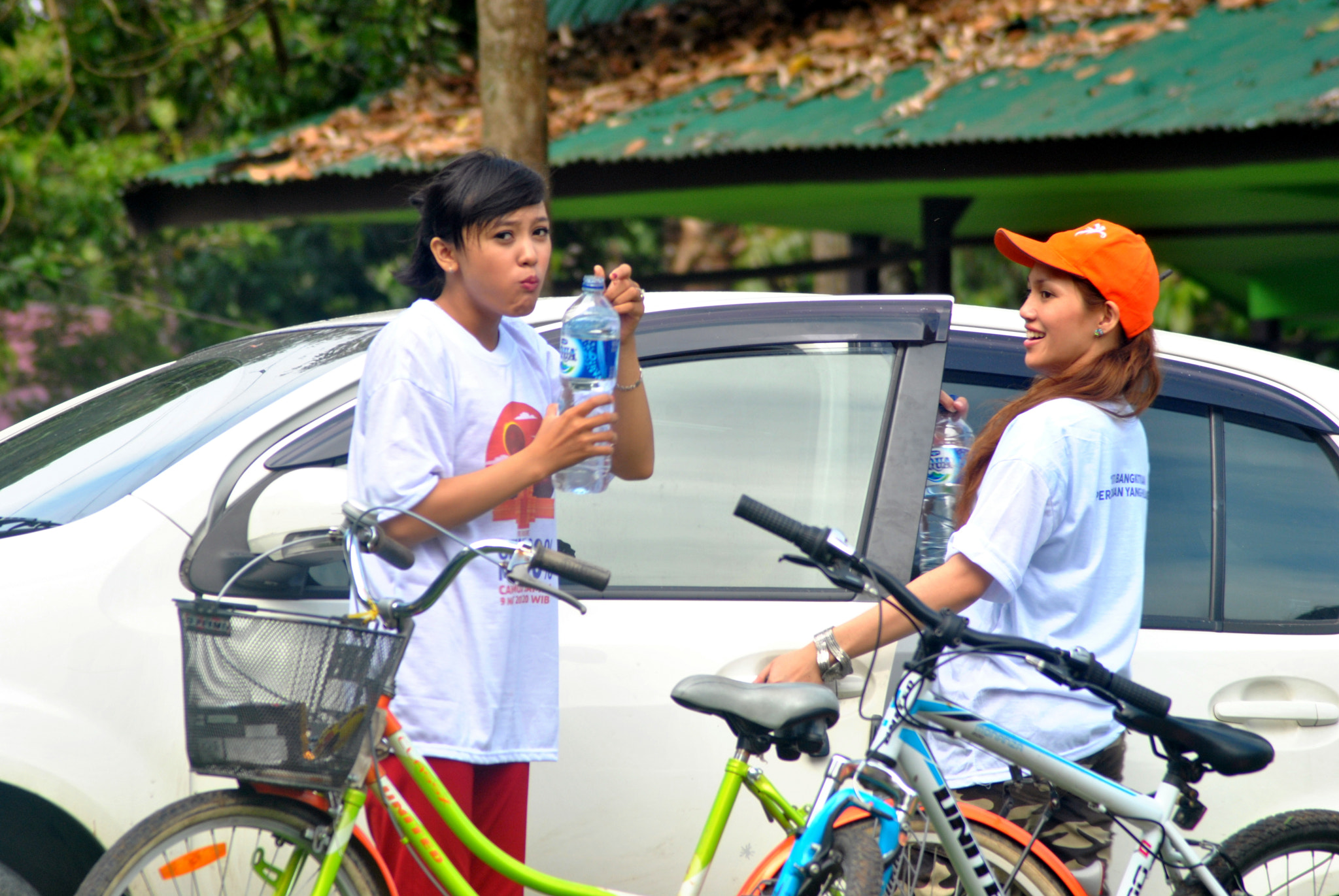Nikon AF Nikkor 70-300mm F4-5.6G sample photo. Girl & bicycle photography