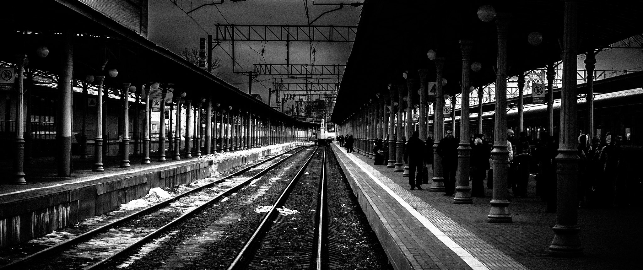 Sony Alpha DSLR-A500 + Sony 50mm F1.4 sample photo. The railroad photography
