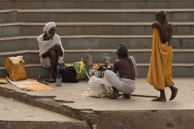 Sony 70-300mm F4.5-5.6 G SSM sample photo. Conversation. chitrakoot. madhya pradesh. india photography