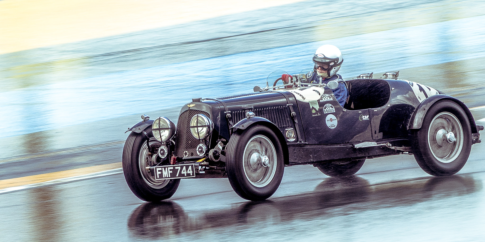 Pentax smc DA* 60-250mm F4.0 ED (IF) SDM sample photo. Aston martin 2l speed (1937) - le mans classic '12 photography