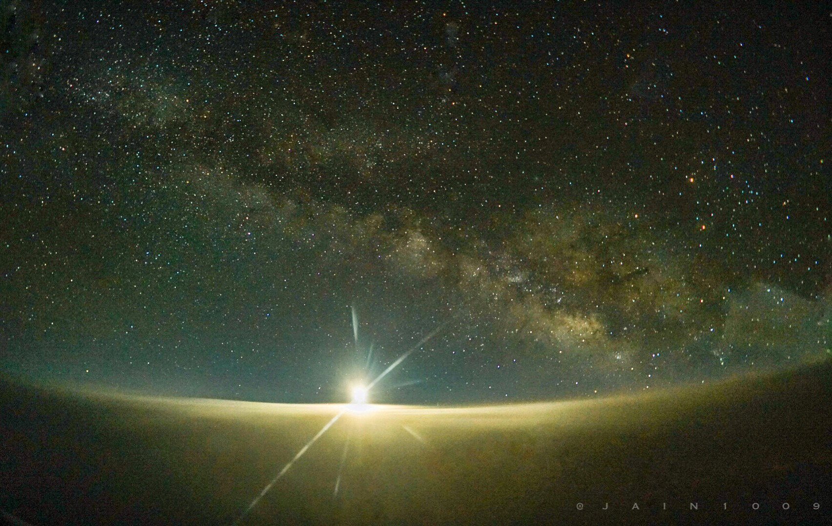 Sony FE 28mm F2 sample photo. While flying over bulgaria at 35000 feet photography