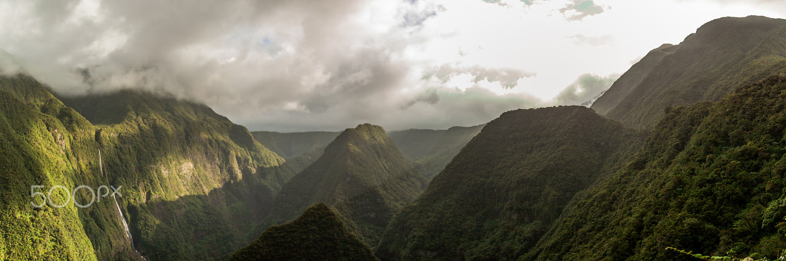 Sigma 18-35mm f/1.8 DC HSM sample photo. + jurassic park photography