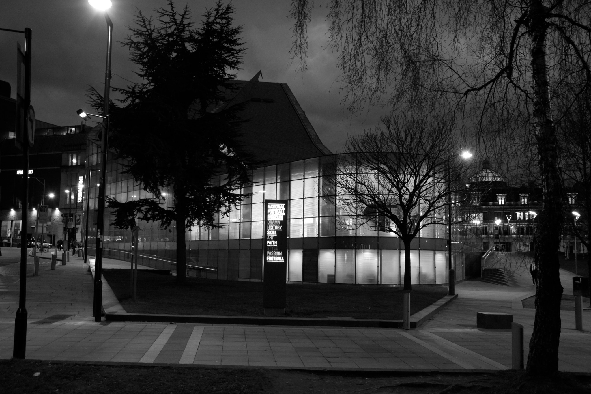 Sigma 18-250mm F3.5-6.3 DC OS HSM sample photo. Manchester photography