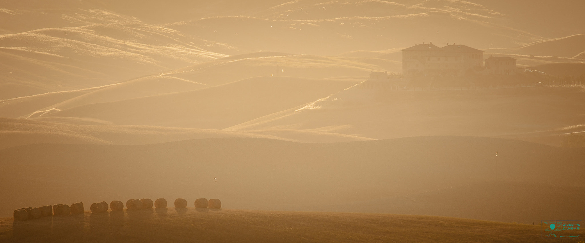 Canon EF 100-400mm F4.5-5.6L IS USM sample photo. Hot volterra hills photography