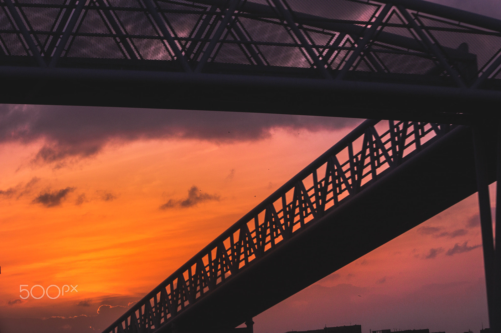 Canon EF 70-210mm f/3.5-4.5 USM sample photo. On the bridge photography