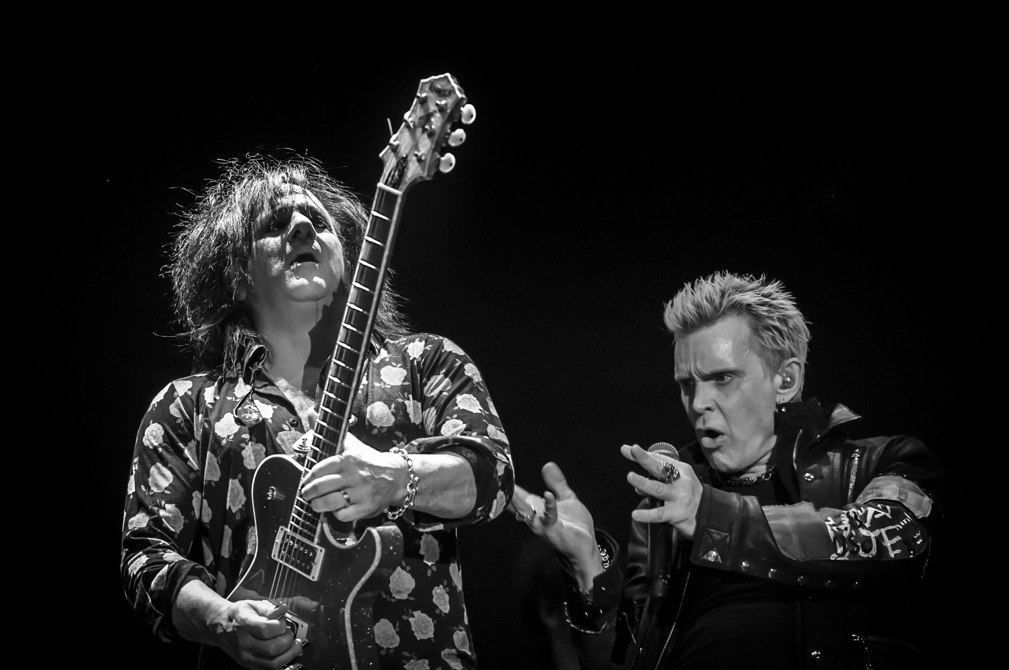 AF Zoom-Nikkor 80-200mm f/2.8 ED sample photo. Billy idol live concert in lucca photography