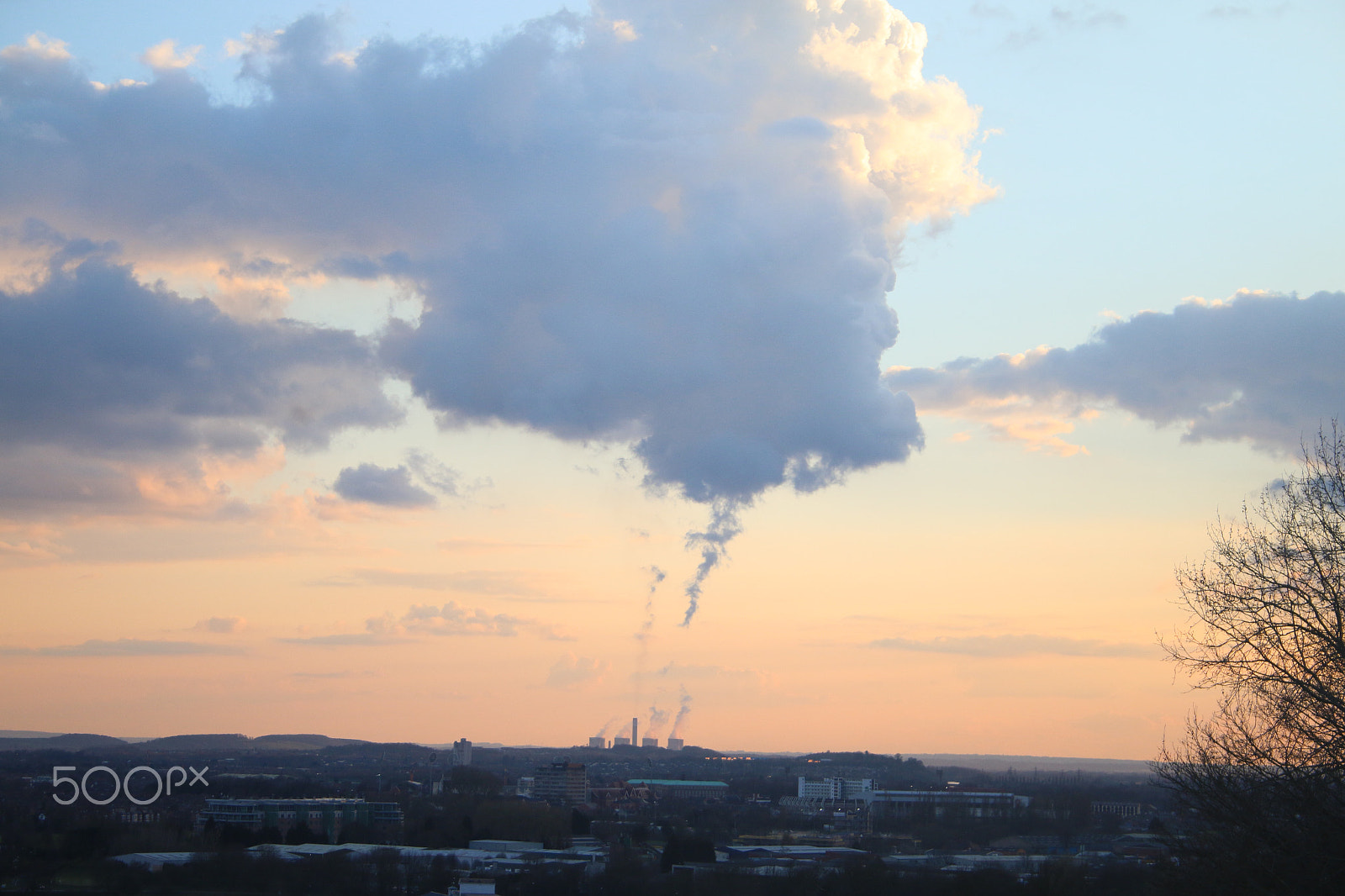 Canon EOS 70D + Canon EF-S 18-55mm f/3.5-5.6 USM sample photo. Nottingham powerstation photography