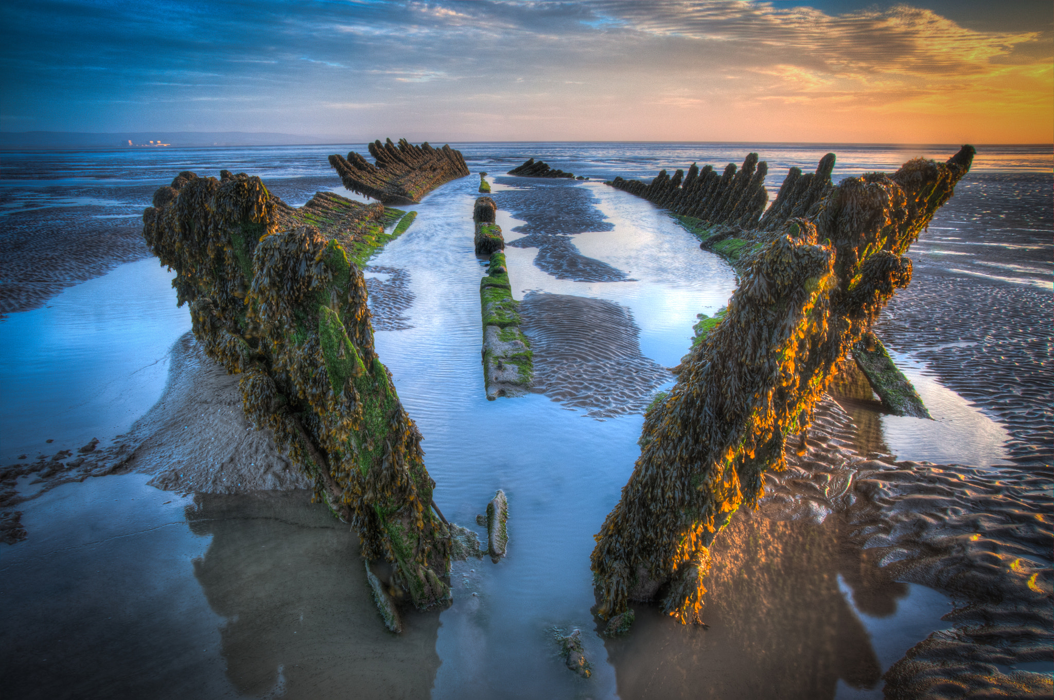 Sigma 18-250mm F3.5-6.3 DC Macro OS HSM sample photo. Berrow wreck photography