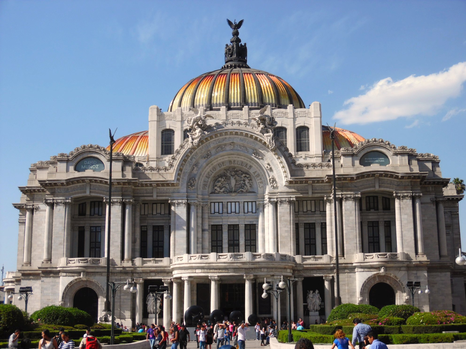 Samsung WB35F/WB36F/WB37F sample photo. Palacio de bellas artes photography