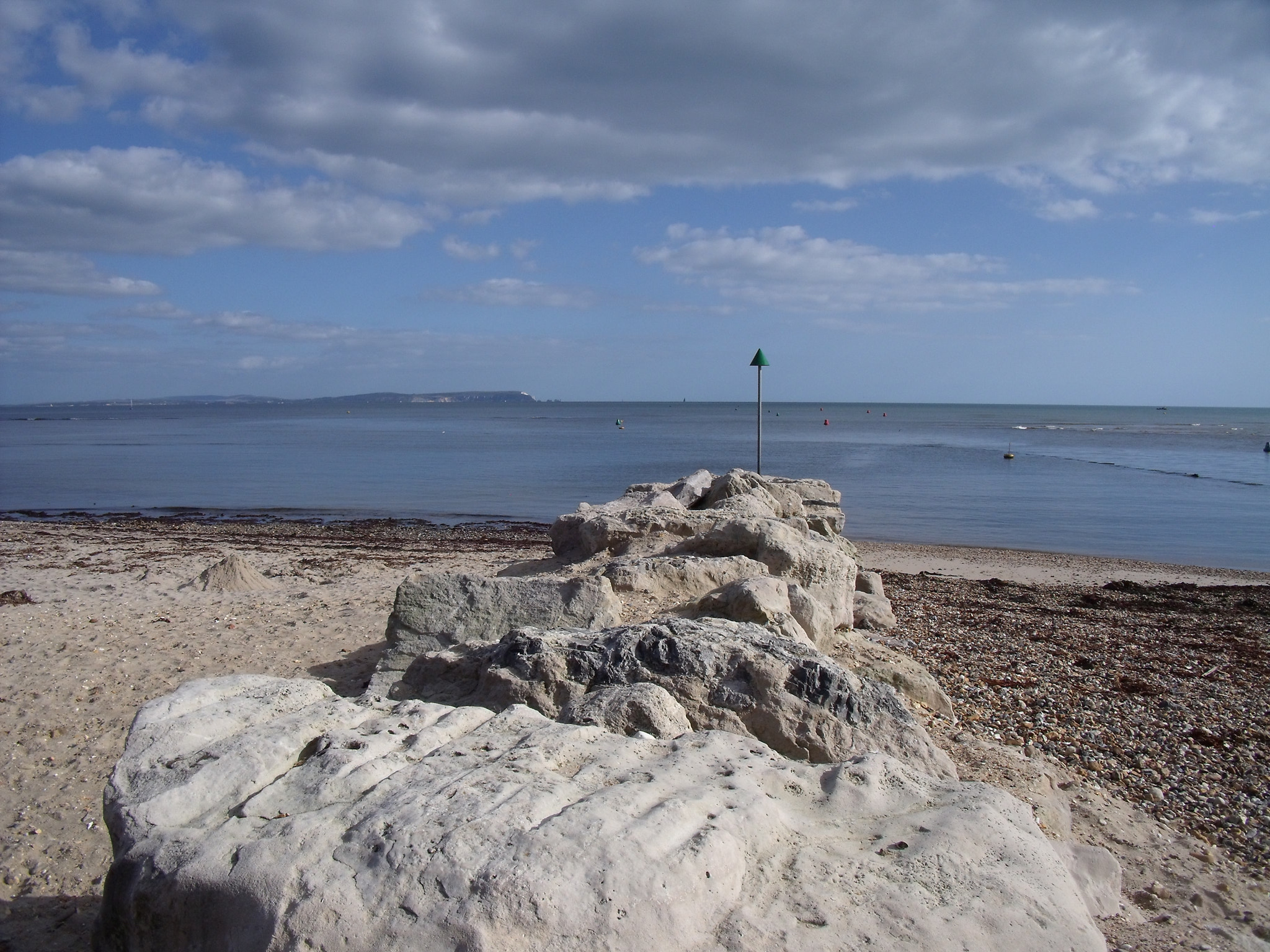 Fujifilm FinePix J210 sample photo. The stone groyne photography