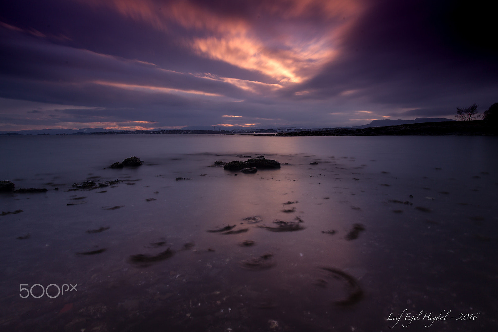 Canon EOS-1D Mark IV sample photo. At dawn photography