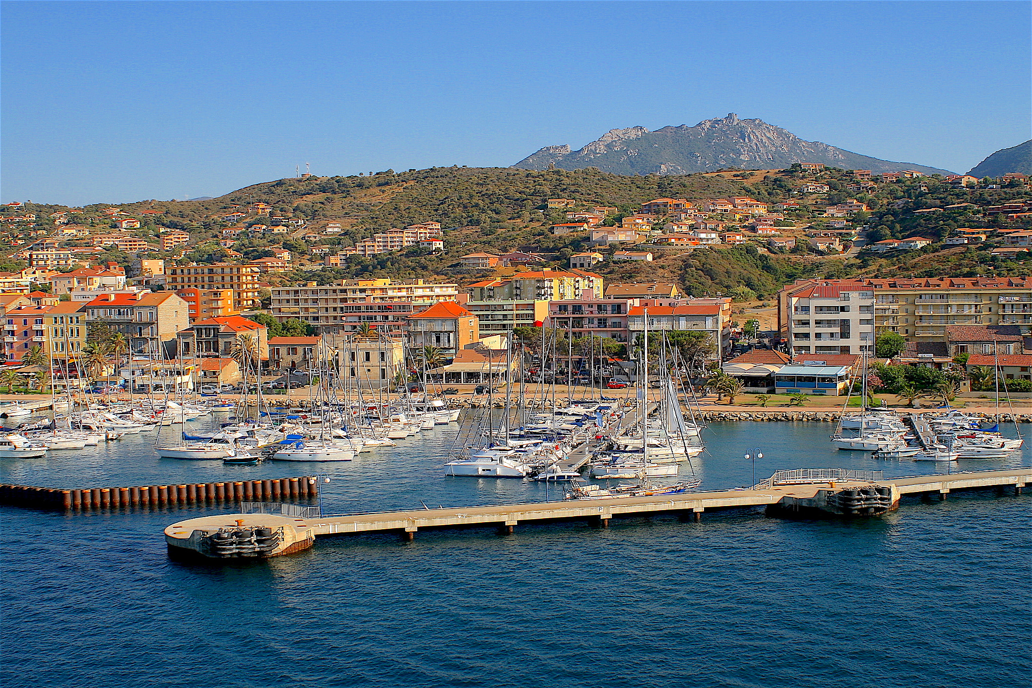Canon EF28-80mm f/3.5-5.6 USM sample photo. Port de propriano photography