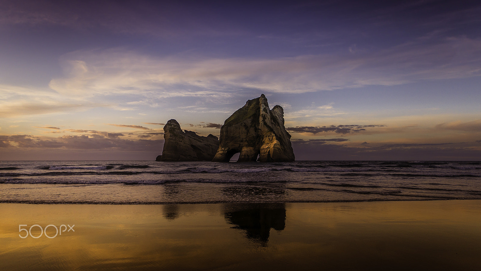 Sony a99 II sample photo. Archway island sunset photography