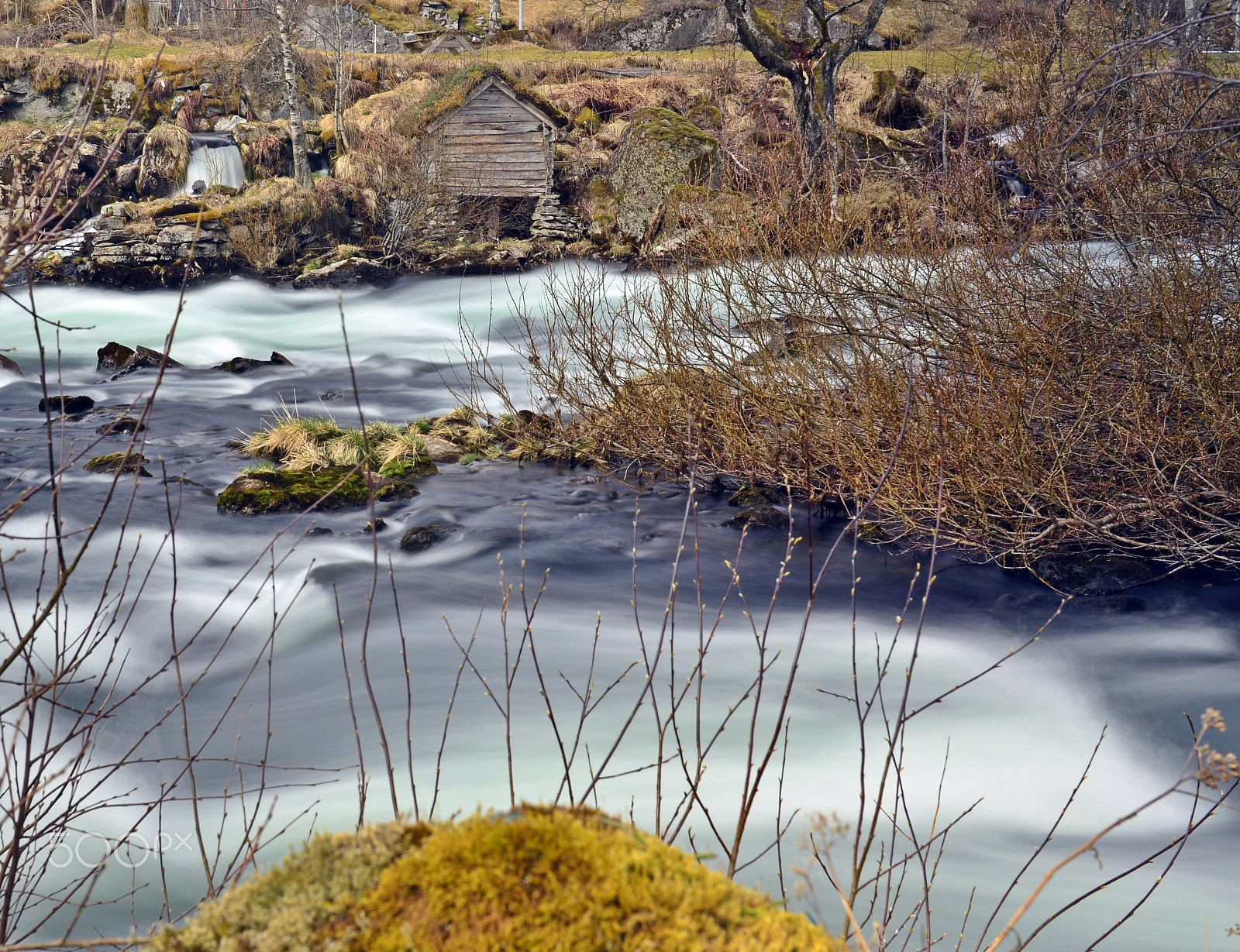 Nikon D5100 + Sigma 30mm F1.4 EX DC HSM sample photo. Smal house with river photography