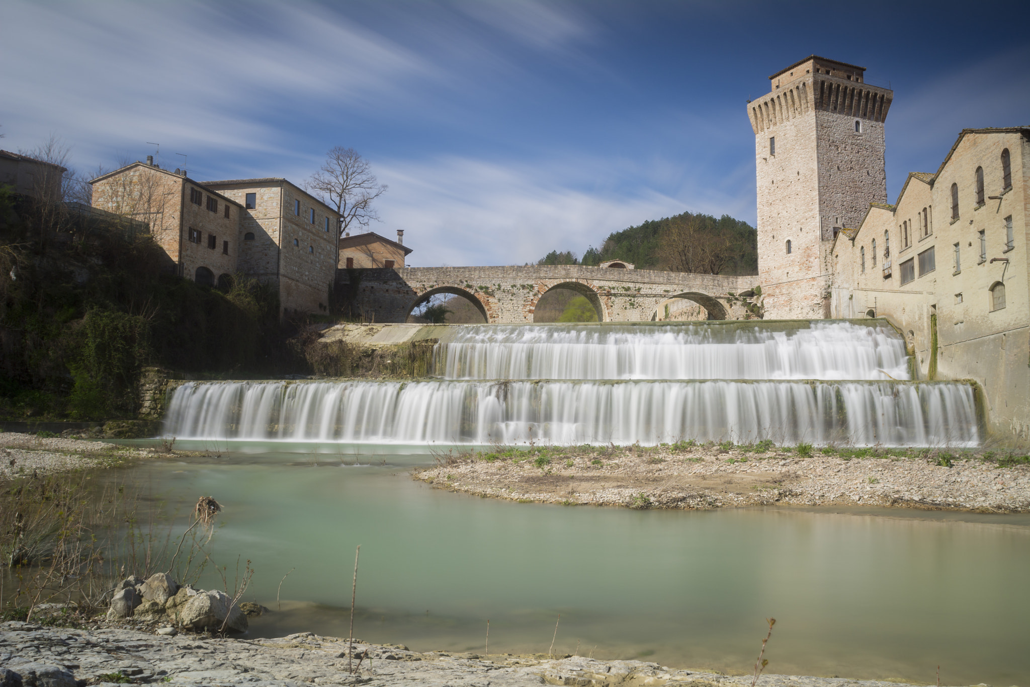 Nikon D7100 + AF Nikkor 20mm f/2.8 sample photo. Fermignano photography