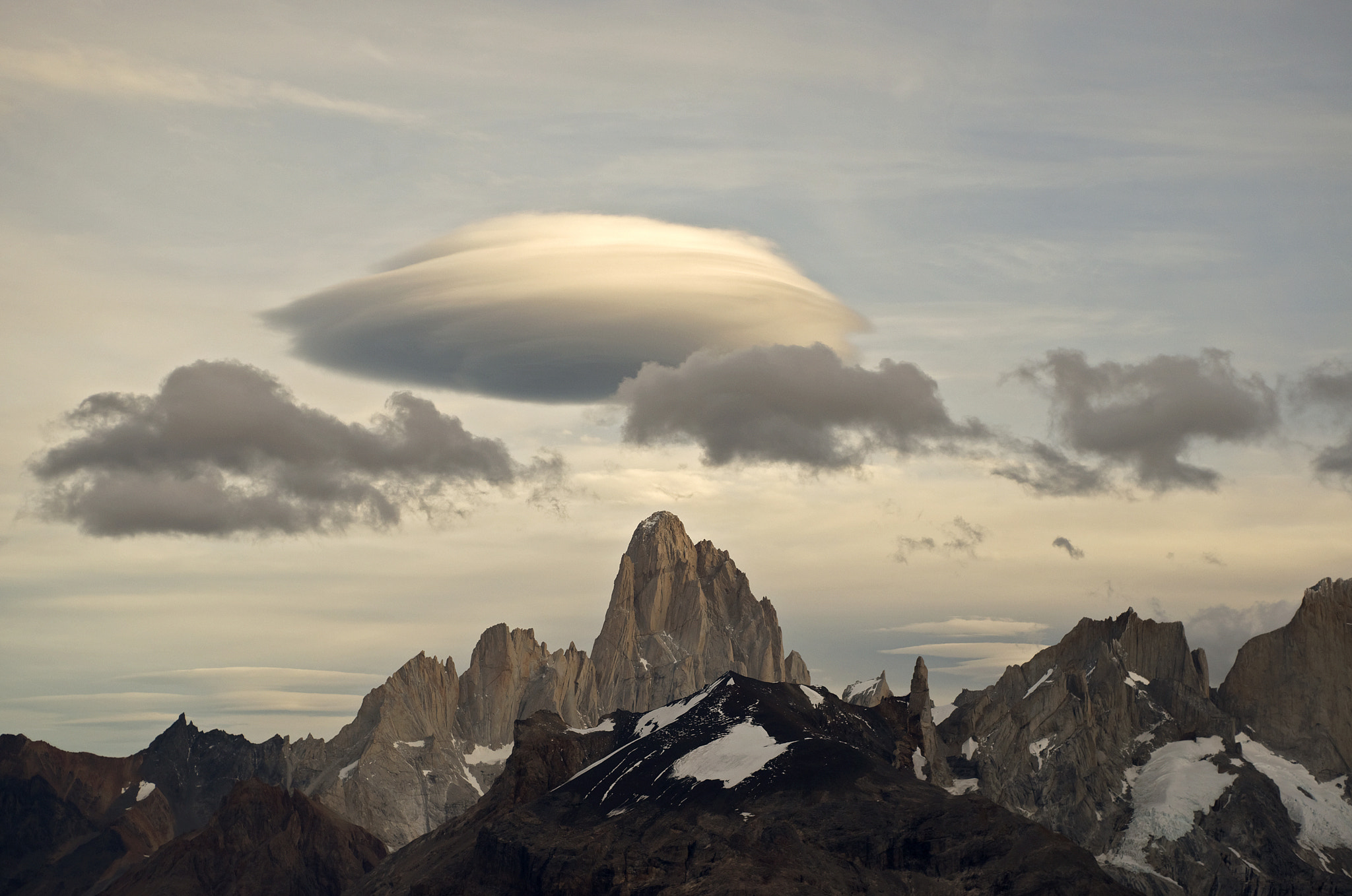 Nikon D800E + AF Zoom-Nikkor 35-70mm f/2.8D sample photo. Fitz roy at sundown photography