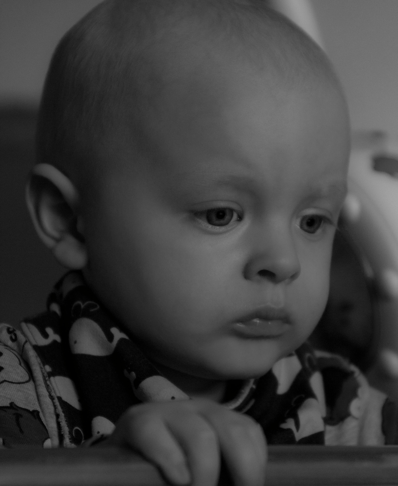 Canon EF 28-80mm f/2.8-4L sample photo. A serious little boy photography