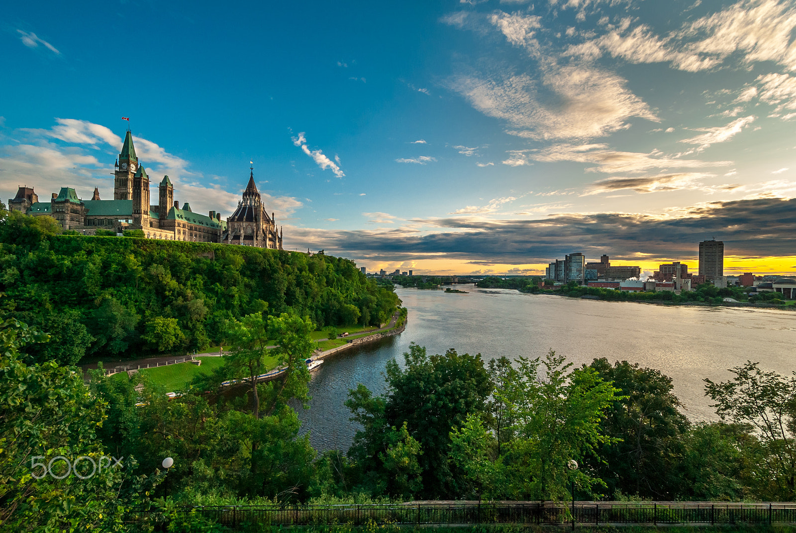 Nikon D200 sample photo. Ottawa river & parliament hill photography