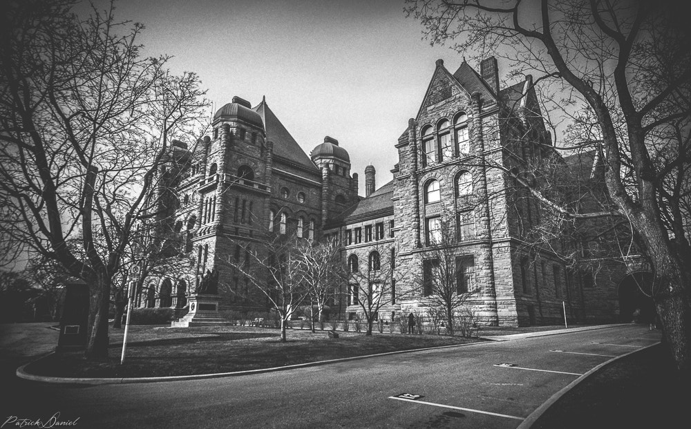 Nikon D90 + Sigma 10-20mm F3.5 EX DC HSM sample photo. Legislative building photography